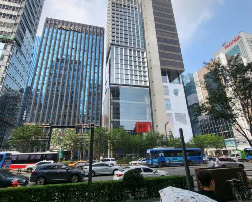 韓国 顔面輪郭手術の実績豊富 MACS口腔顎顔面外科クリニックが選ばれる理由
